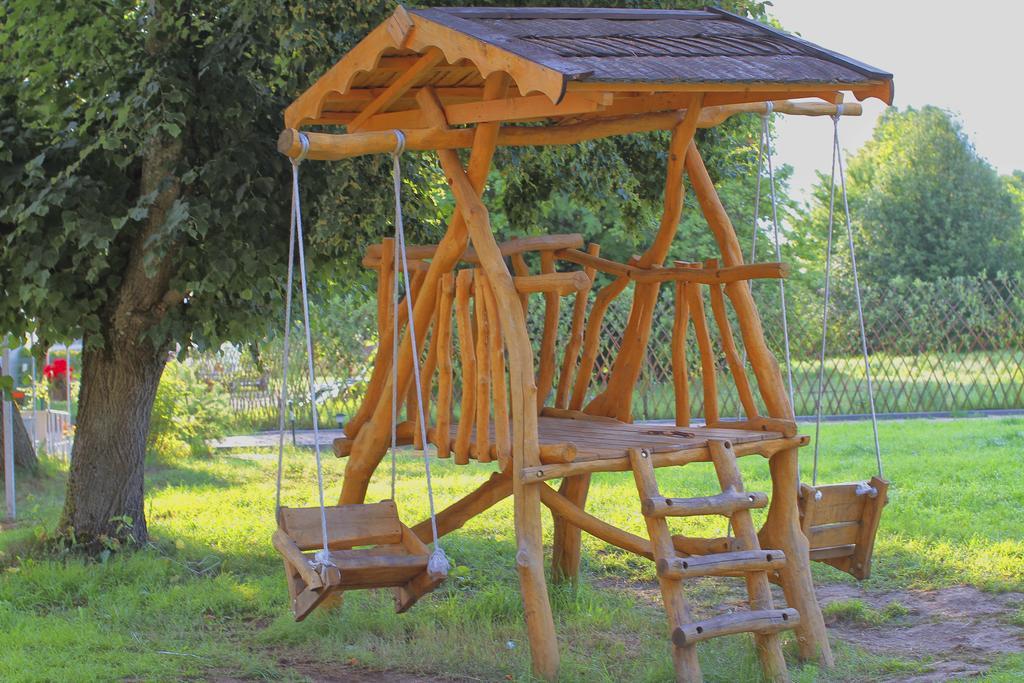 Karavanai "Ausroje" Sventoji Ngoại thất bức ảnh